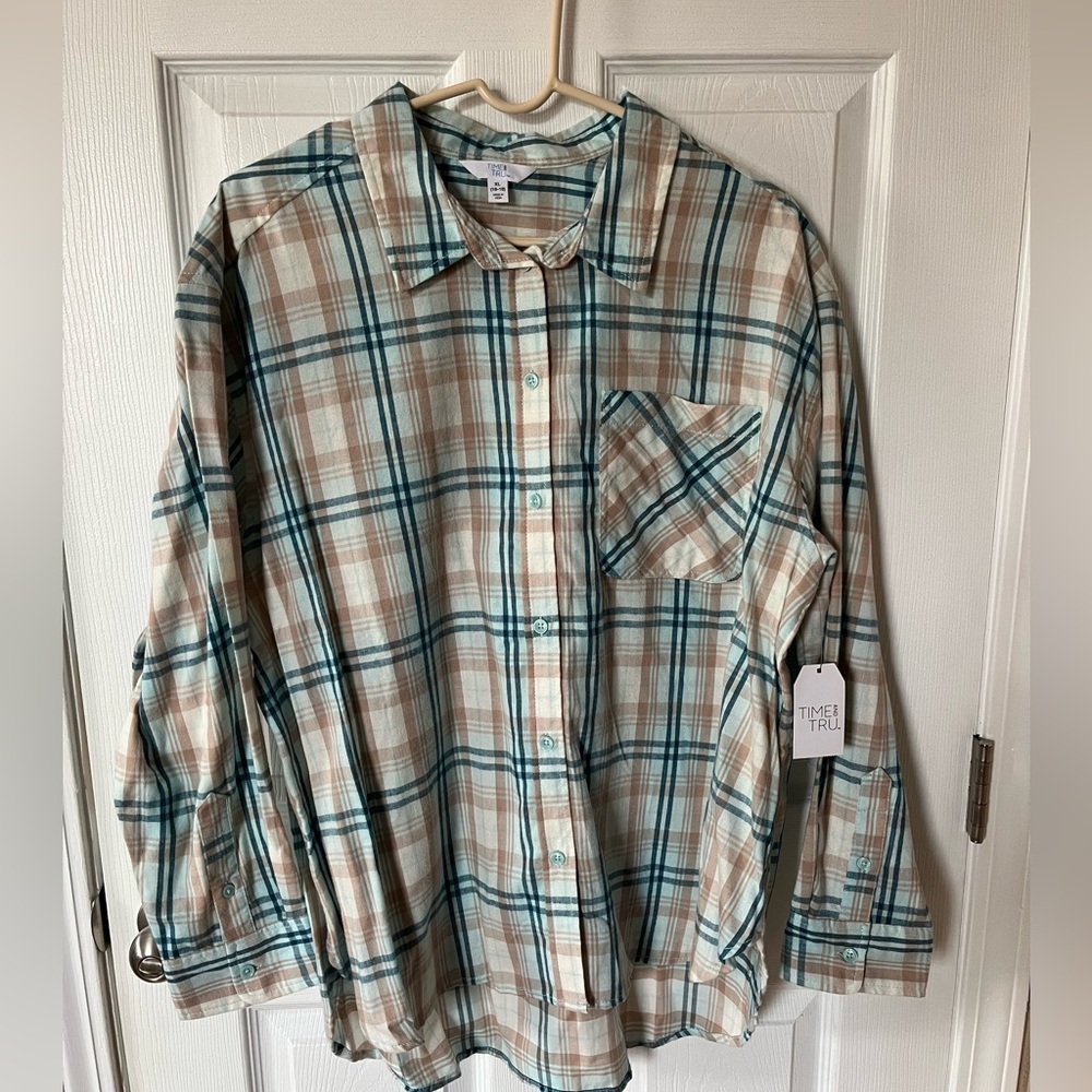 Time and Tru button down plaid top XL NWT